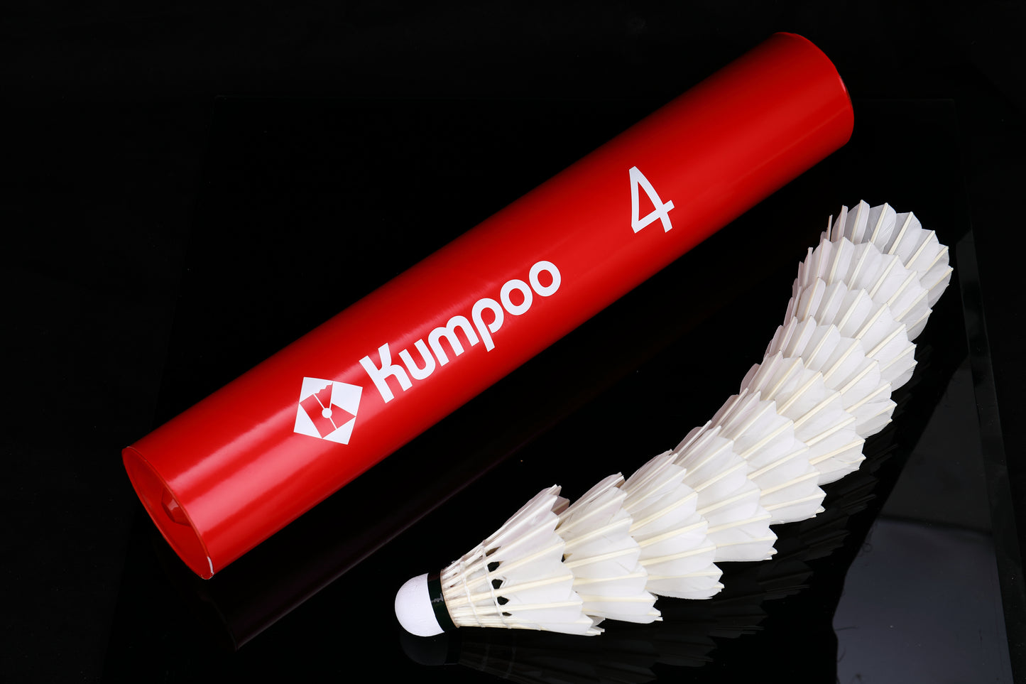 KUMPOO RED 4 SHUTTLECOCKS