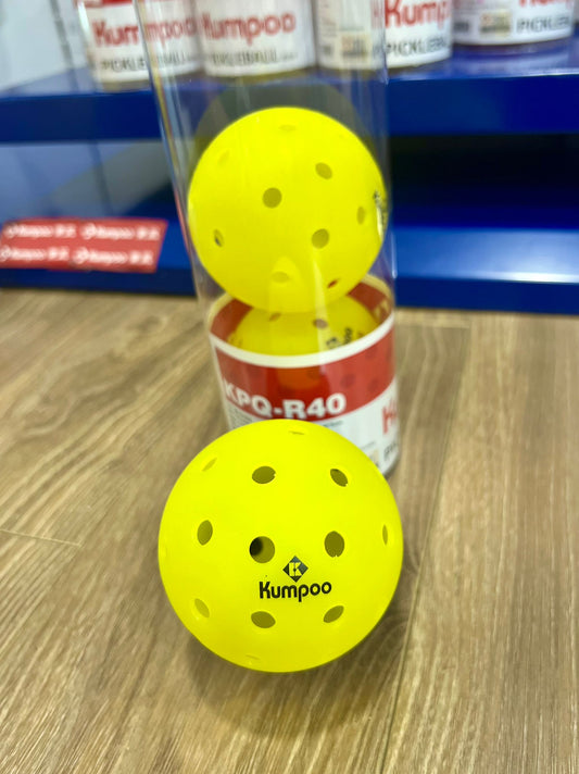 KUMPOO KPQ-R40 PICKLEBALL BALLS